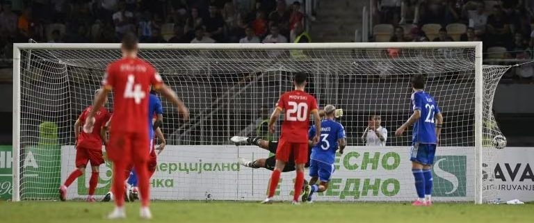 donnarumma gol bardhi